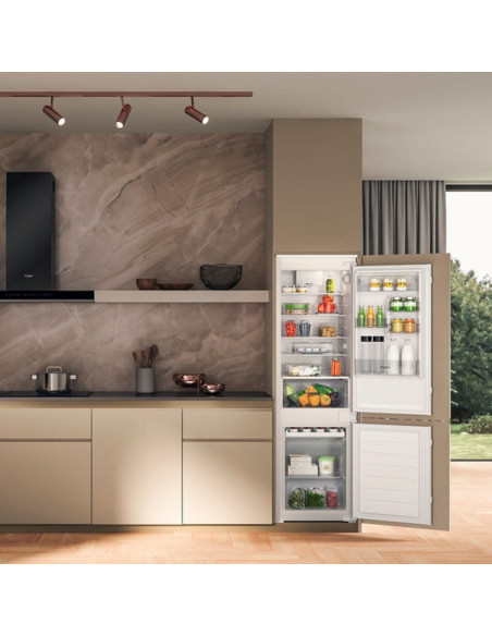 Combi INT Whirlpool WHC18D031A1