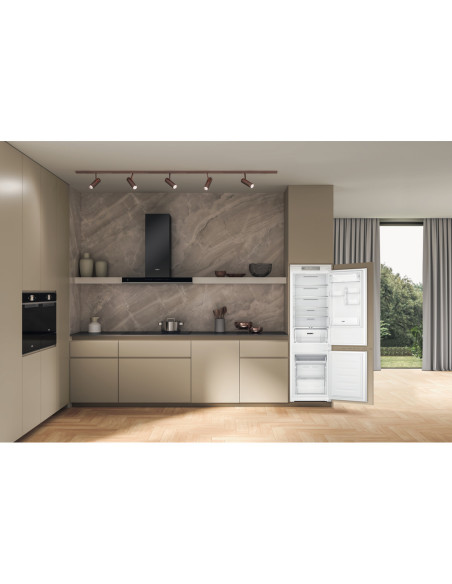 Combi INT NF Whirlpool WHC18T514