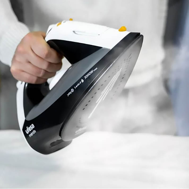 Plancha ropa Ufesa PV3650 Merida