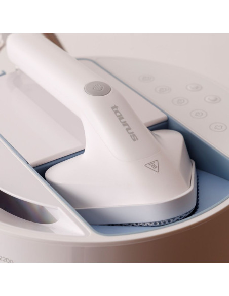 Vaporizador para ropa Taurus Sliding Care Force 2200