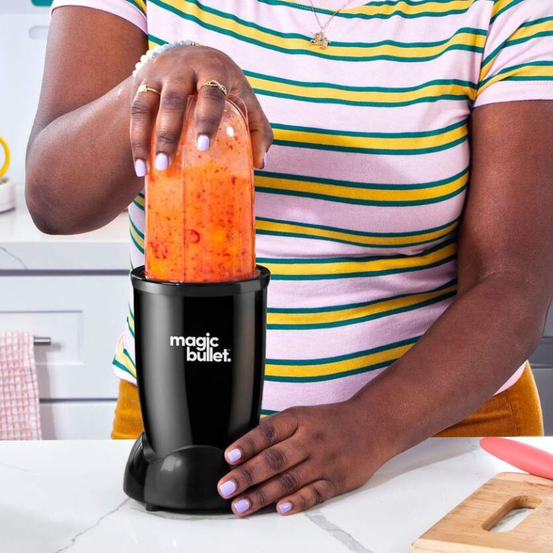 BATIDORA PERSONAL NUTRIBULLET MBR06B BATIDORA PERSONAL NUTRIBULLET MBR06B