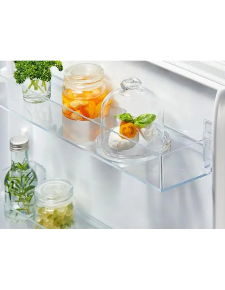 Combi INT Electrolux LNA6DE18S