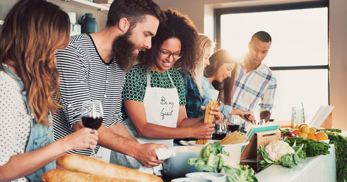 ¡Desafía a tus amigos en un concurso culinario en casa!